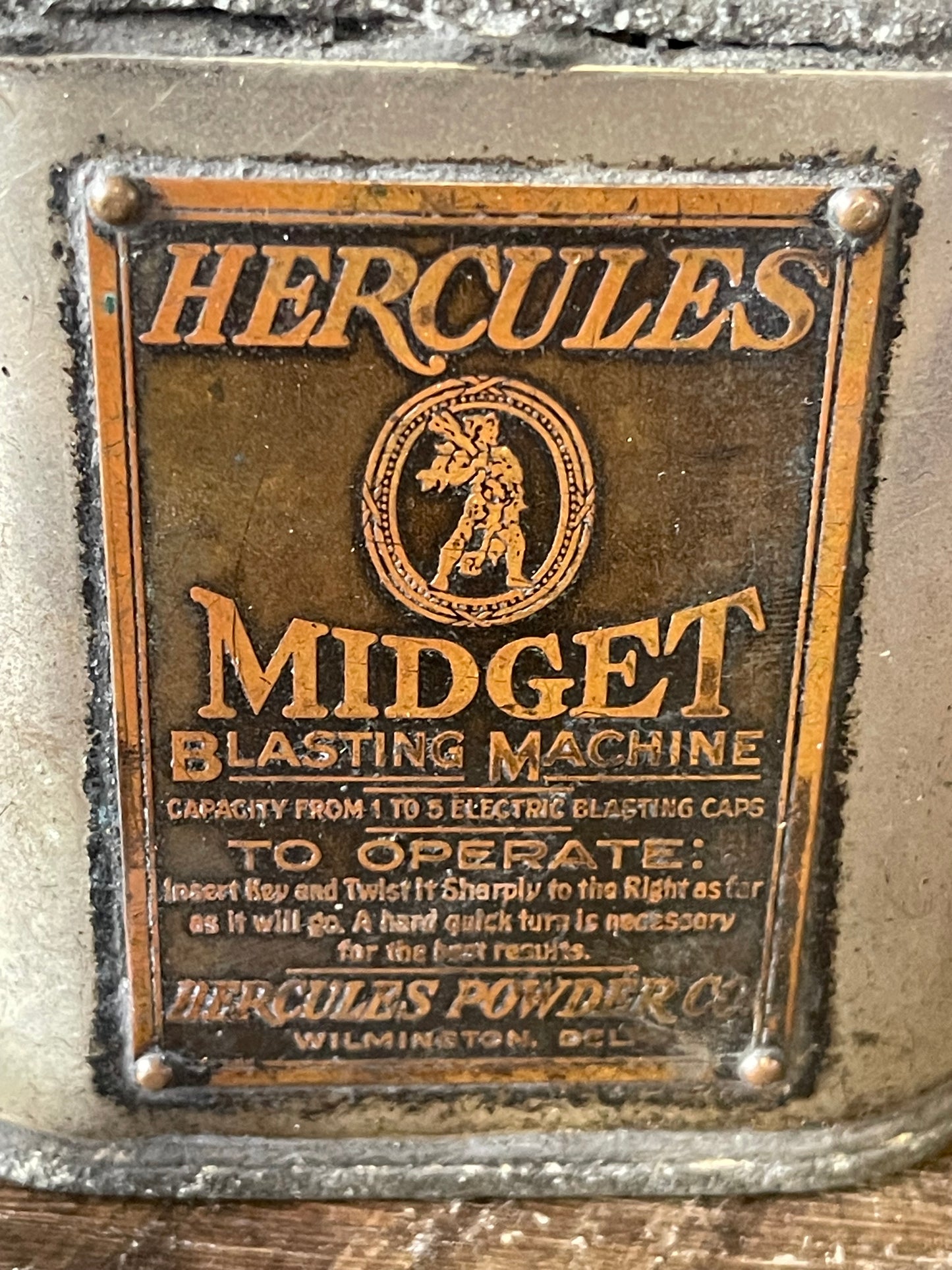 Vintage Hercules “Midget” Blasting Machine – Mining/Quarry Detonator – Wilmington, Del.