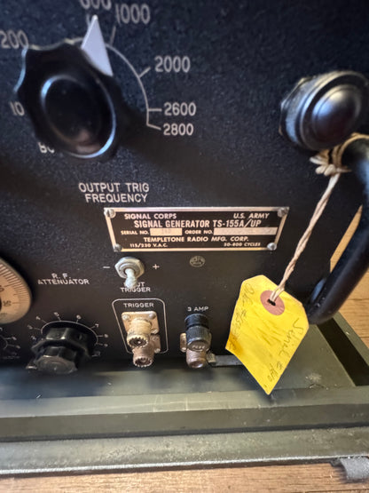 WWII U.S. Army Signal Corps TS-155A/UP Signal Generator