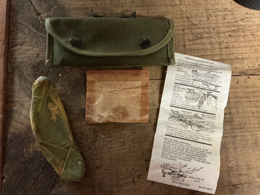 U.S. Military M15 Rifle Grenade Launcher Sight Kit w/ Original Carrying Case & Instructions