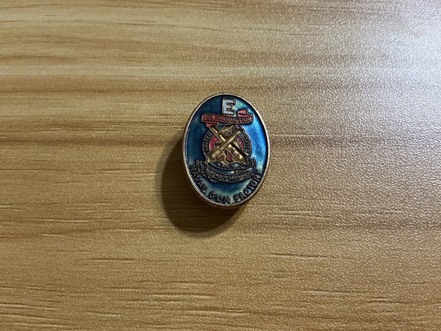 Vintage U.S. Navy Naval Gun Factory Production Award Pin