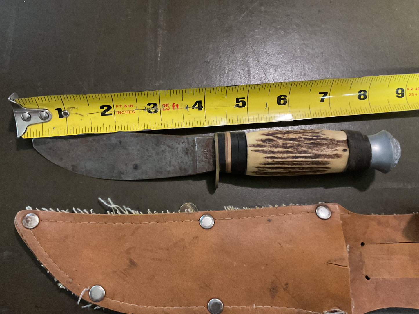 Fixed Blade Hunting Knife