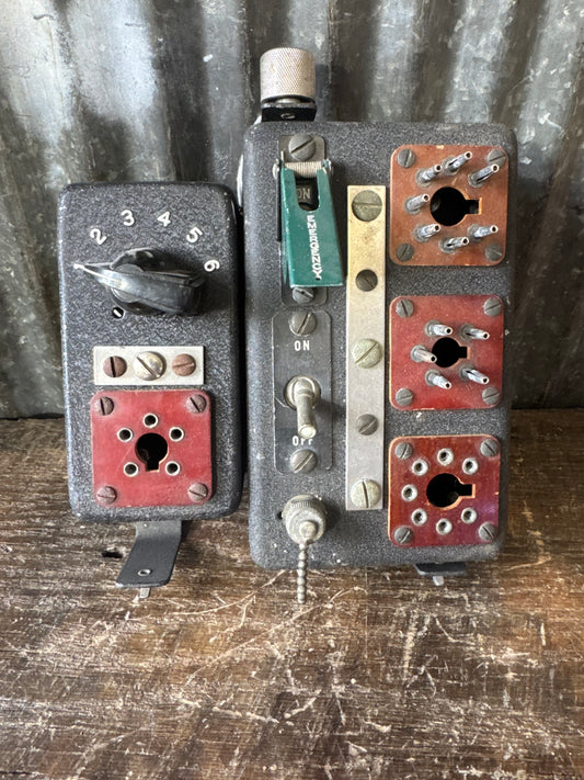WWII C-54/APX-1 IFF Control Unit with MT-109/APX-1 Mount