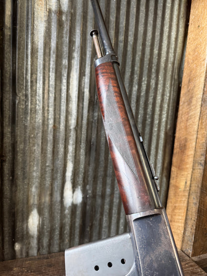 Winchester 1907 Deluxe .351