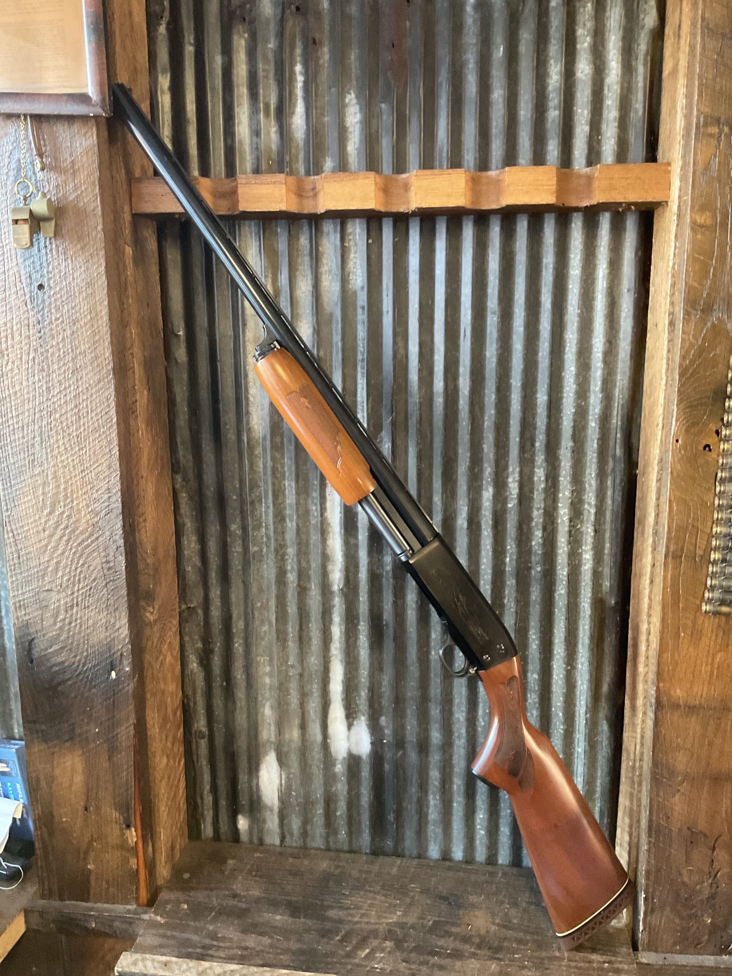 Ithaca Model 37 “Ultra Featherlight” 12 Gauge-Cold Pheasant-Vented Rib