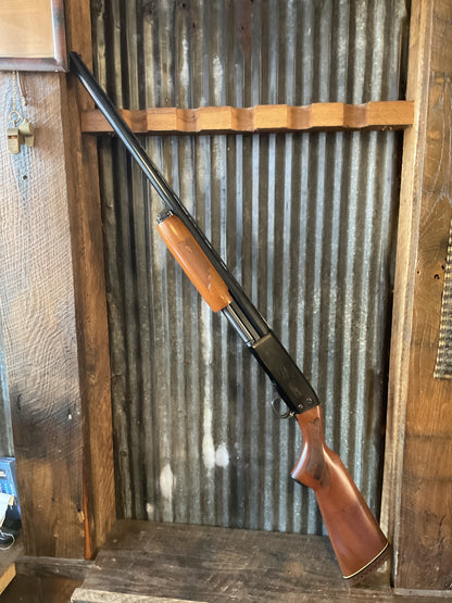 Ithaca Model 37 “Ultra Featherlight” 12 Gauge-Cold Pheasant-Vented Rib