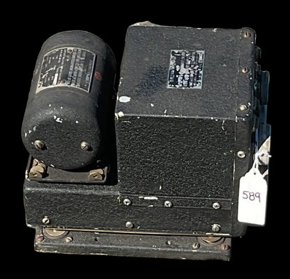 WWII Aircraft Interphone Amplifier / Dynamotor Assembly – Westinghouse – Aviation Radio Equipment