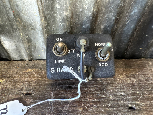 C-53/APX-1 IFF (Identification Friend or Foe) Aircraft Control Box