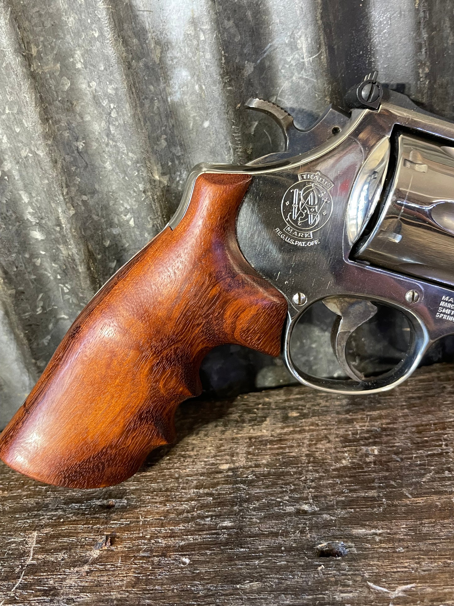 Smith & Wesson Model 29-3 .44 Magnum Revolver – Nickel Finish – Target Sights – Custom Wood Grips