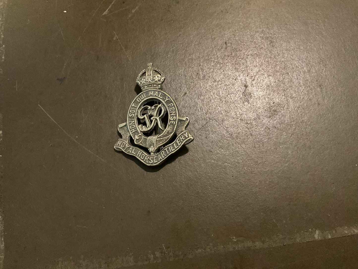 WWII Royal Horse Artillery Hat Pin