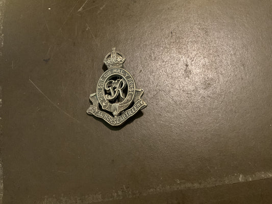 WWII Royal Horse Artillery Hat Pin