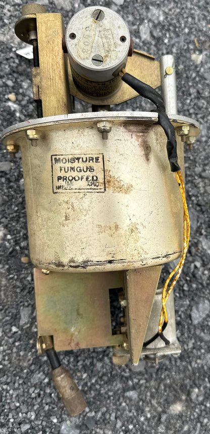 WWII U.S. Military RF-4A/AP Radar / Antenna Drive Assembly
