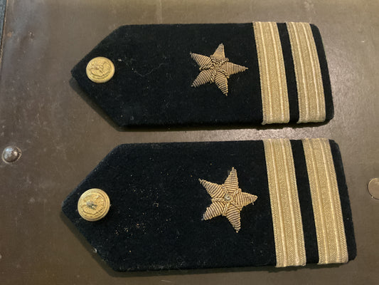 U.S. Navy Lt. Shoulder Boards