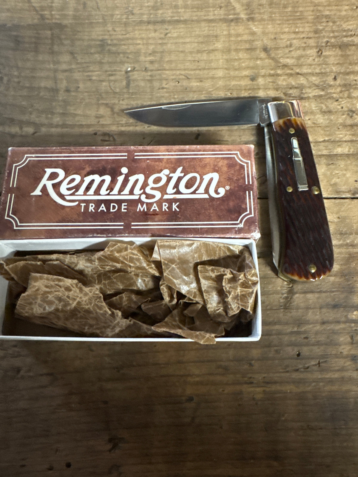 Remington UMC 2021 Two-Blade Trapper Pocket Knife w/ Box-USA Made