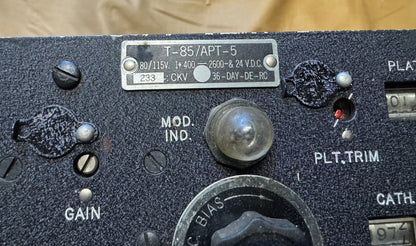 WWII T-85/APT-5 Radar Transmitter Unit – U.S. Navy