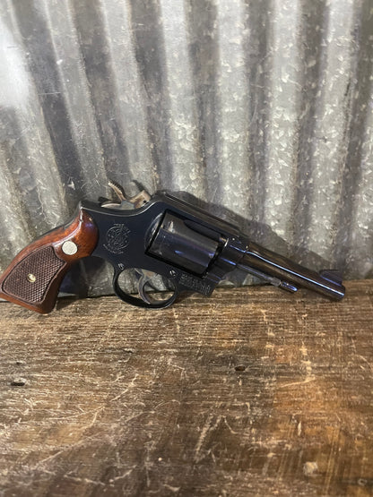 Smith & Wesson Model 10-5 .38 Special 4” Revolver – Excellent Condition
