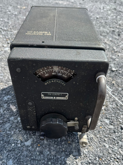 WWII U.S. Navy TN-2/APR-1 Radar Tuning Unit – Megacycles Dial