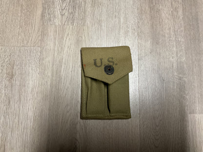1942 Dated WWII 1911 Magazine Pouch w/ 1 original 1911 Magazine