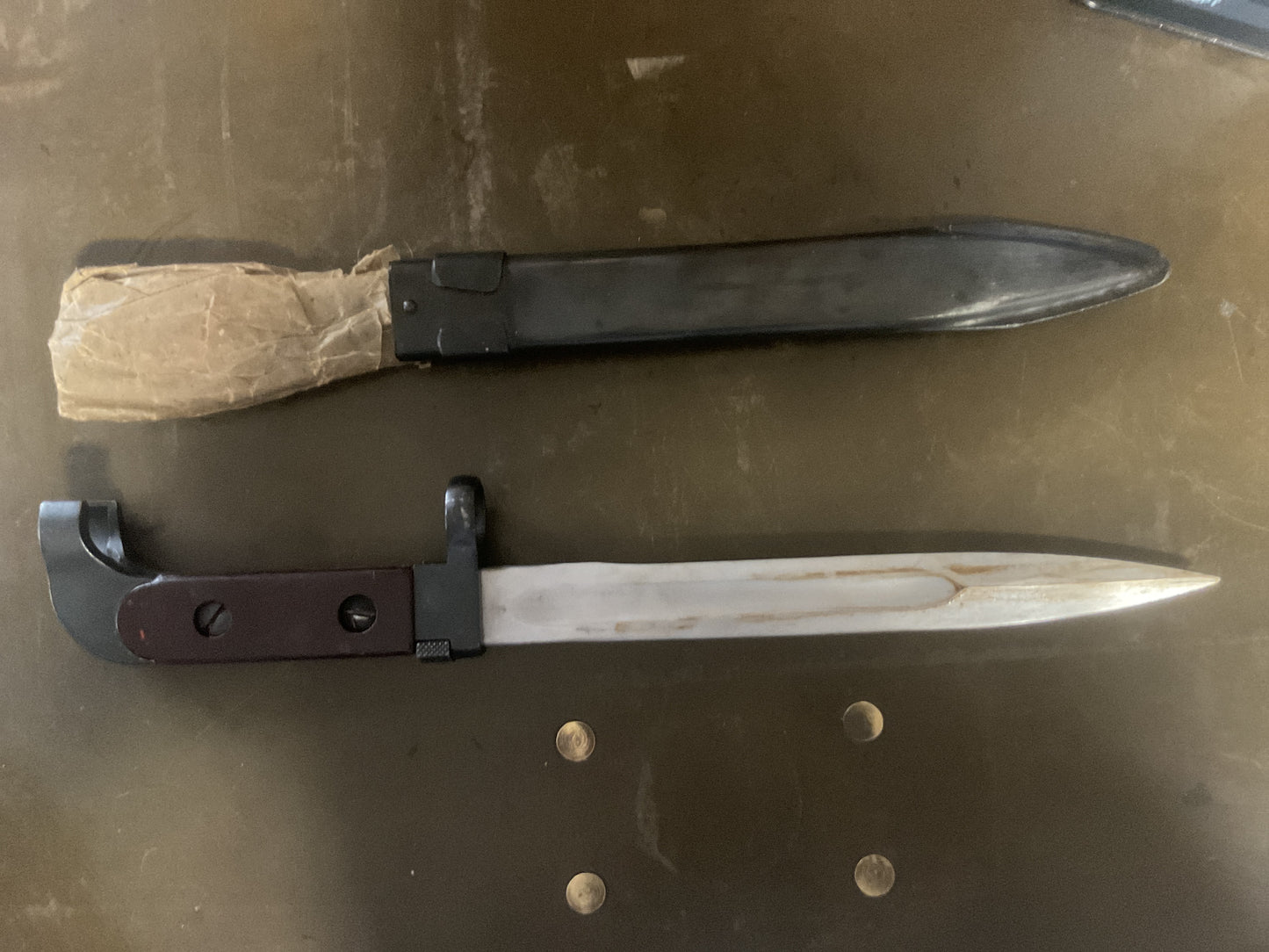 AK-47/AKM Bayonet with Scabbard