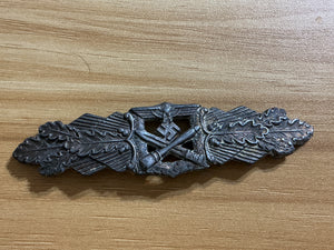 WWII German Army General Assault Badge-C.E. Juncker Berlin Marked