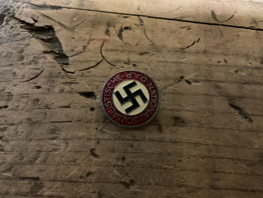 Original WWII German NSDAP Party Membership Badge-RZM M1/186 Marked