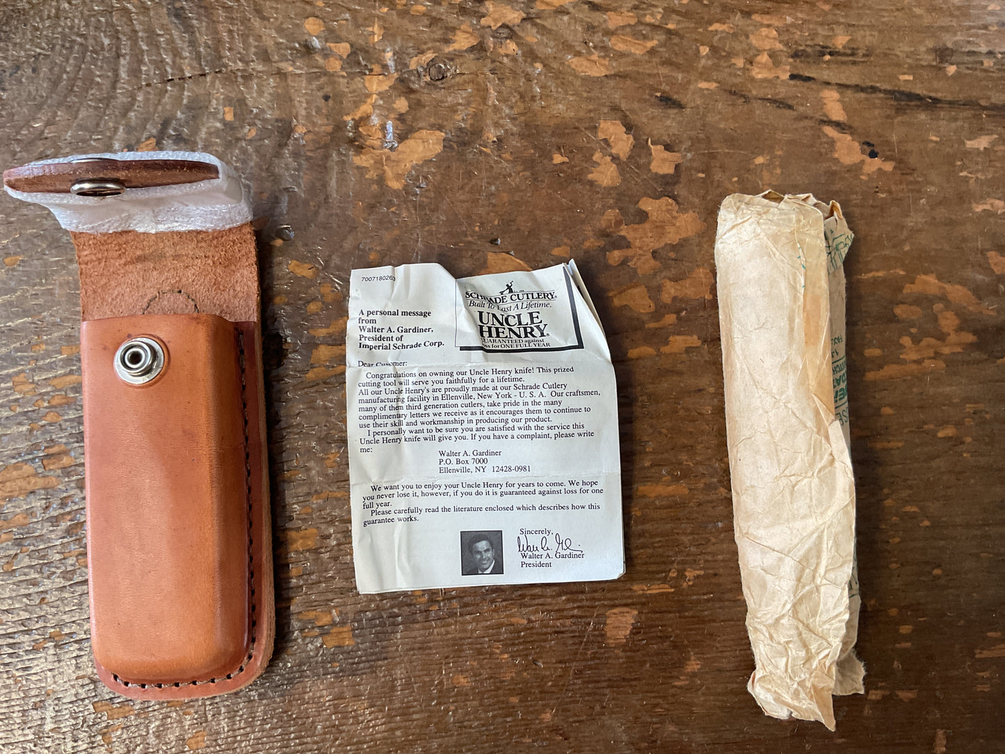 Schrade Uncle Henry LB7 New in Box