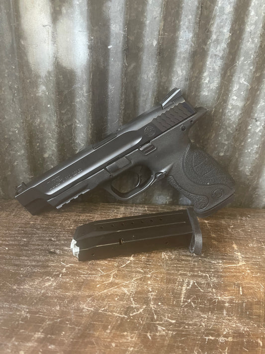 Smith & Wesson M&P Pro Series 9mm Pistol – 2 Magazines