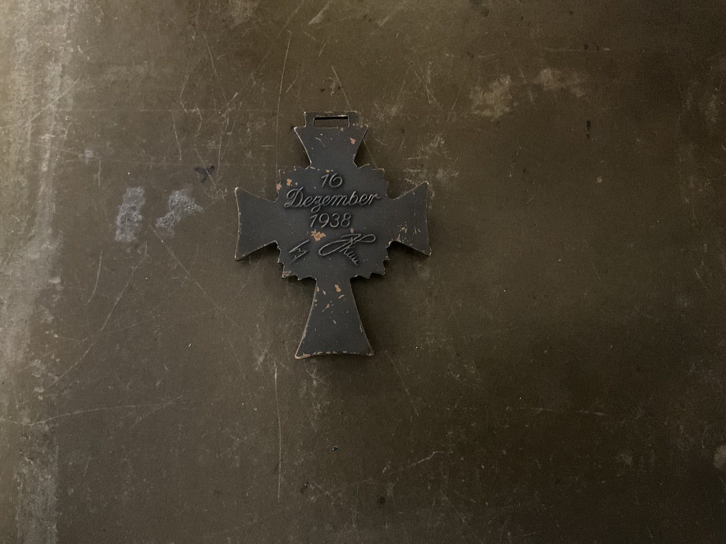 WWII Original German Mothers Cross
