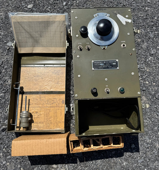 Original WWII-era Frequency Meter-Monitor Type 230-B
