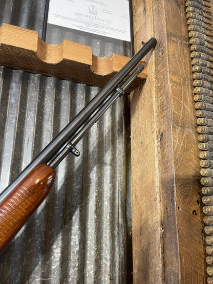 Remington Model 572 Fieldmaster .22 LR Pump Action Rifle with Tasco Scope