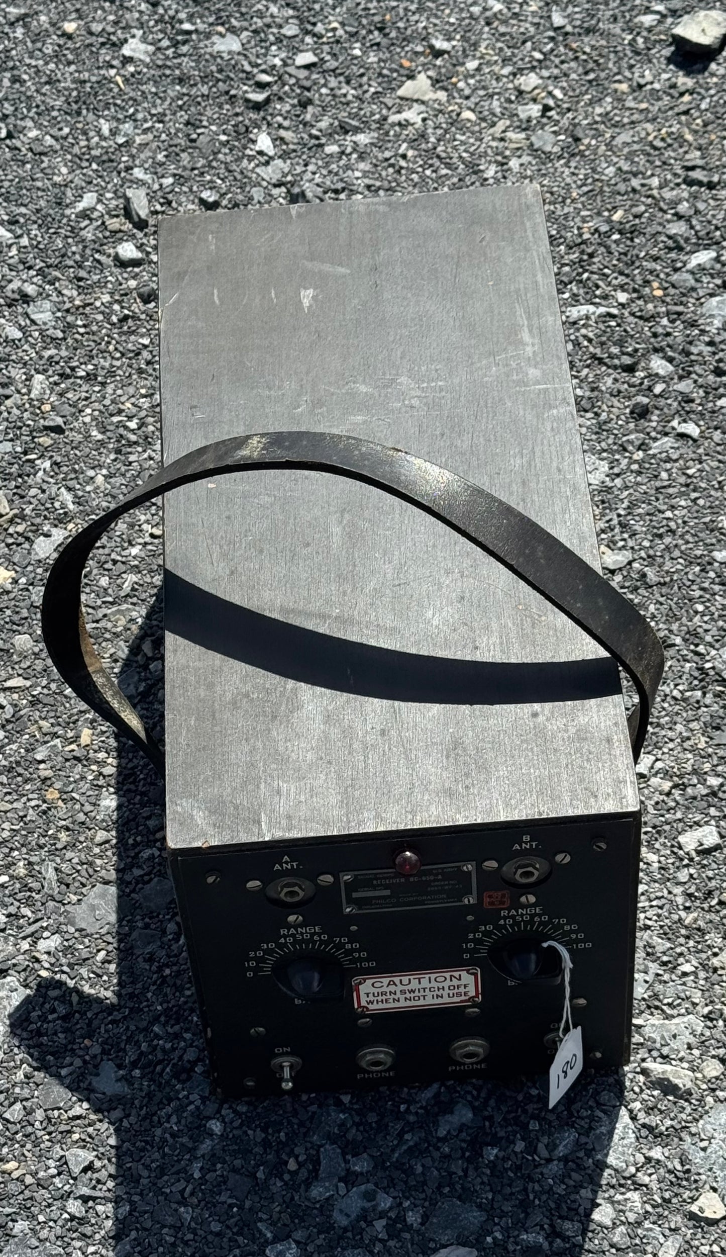 WWII-era U.S. Army Signal Corps Receiver BC-650-A