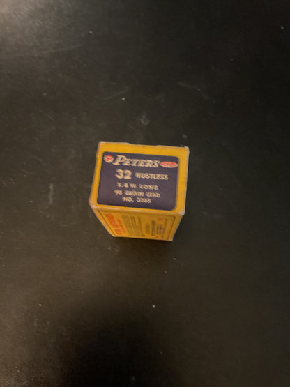 Vintage Peters Rustless .32 S&W Long 98 Grain Lead Bullet Cartridges — Full Box of 50