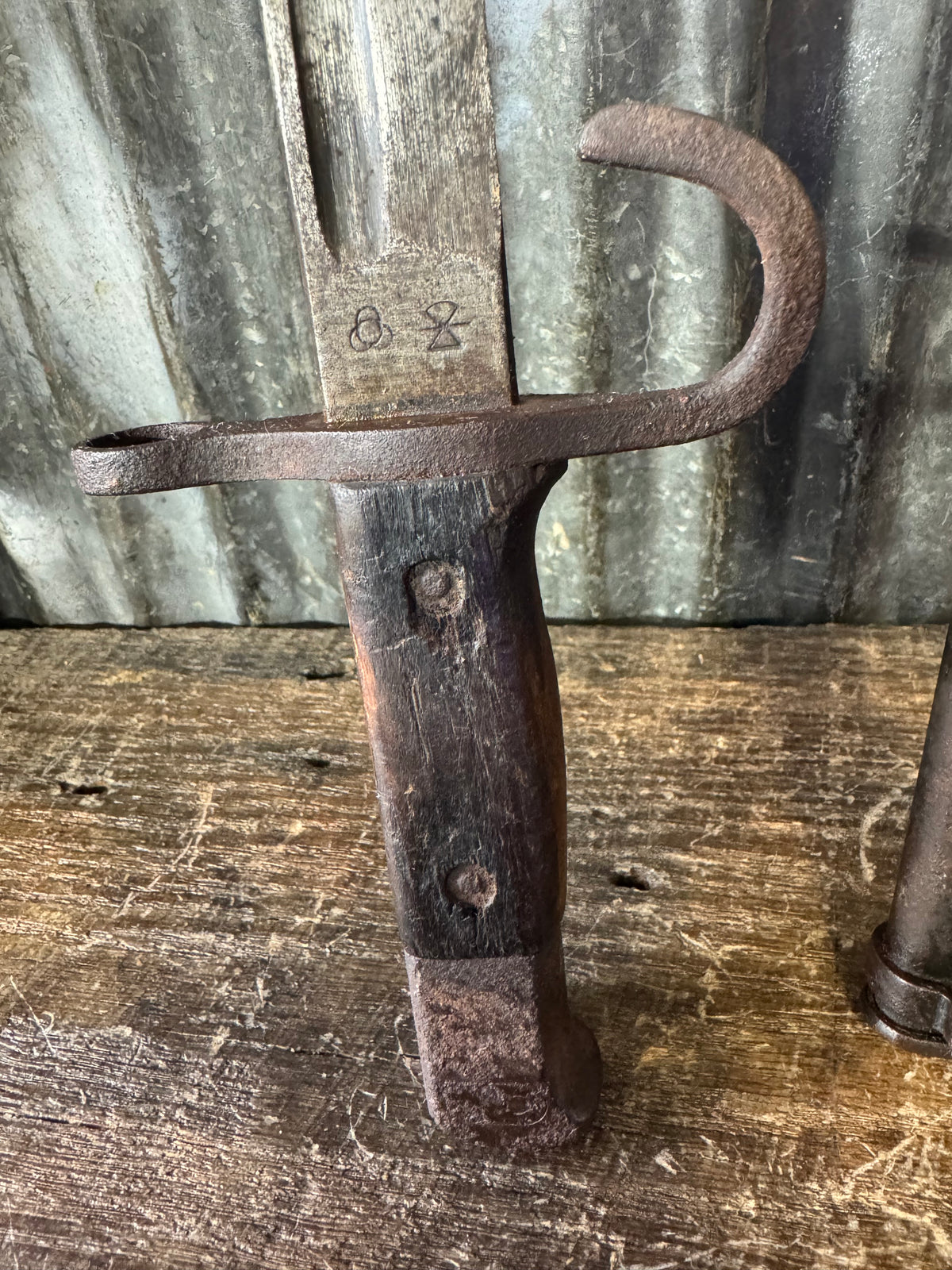 Japanese Type 30 Arisaka Bayonet with Steel Scabbard – Hooked Quillon