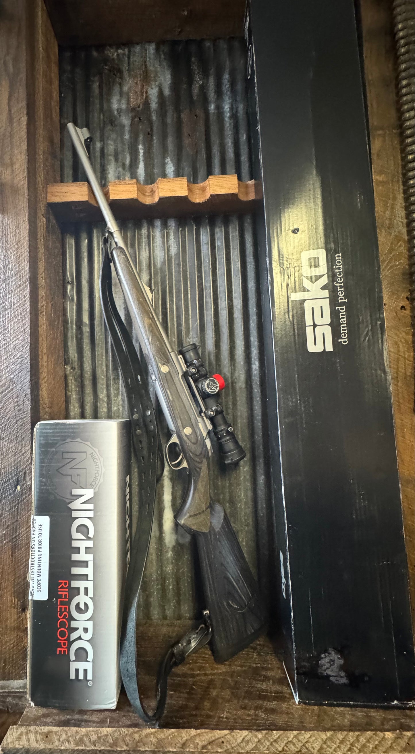 Sako 85 Kodiak Stainless w NightForce Nx8 and Ammo!