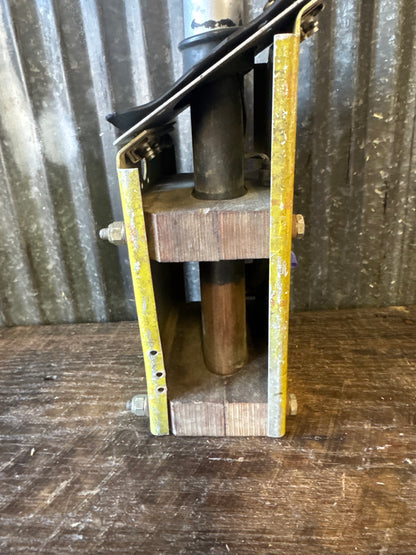 WWII U.S. Aircraft Antenna AT-41/APT – Radar / Electronic Warfare – 300–3300 MHz