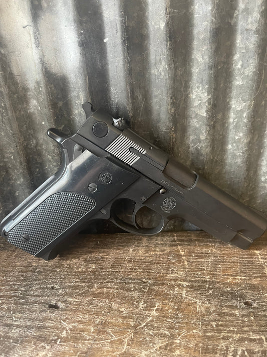 Smith & Wesson Model 59 Semi-Automatic Pistol – 9mm – Good Used Condition