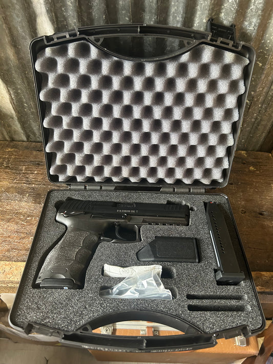 HK P30L 9mm Pistol — V3 DA/SA w/ Case, 2 Magazines & Accessories