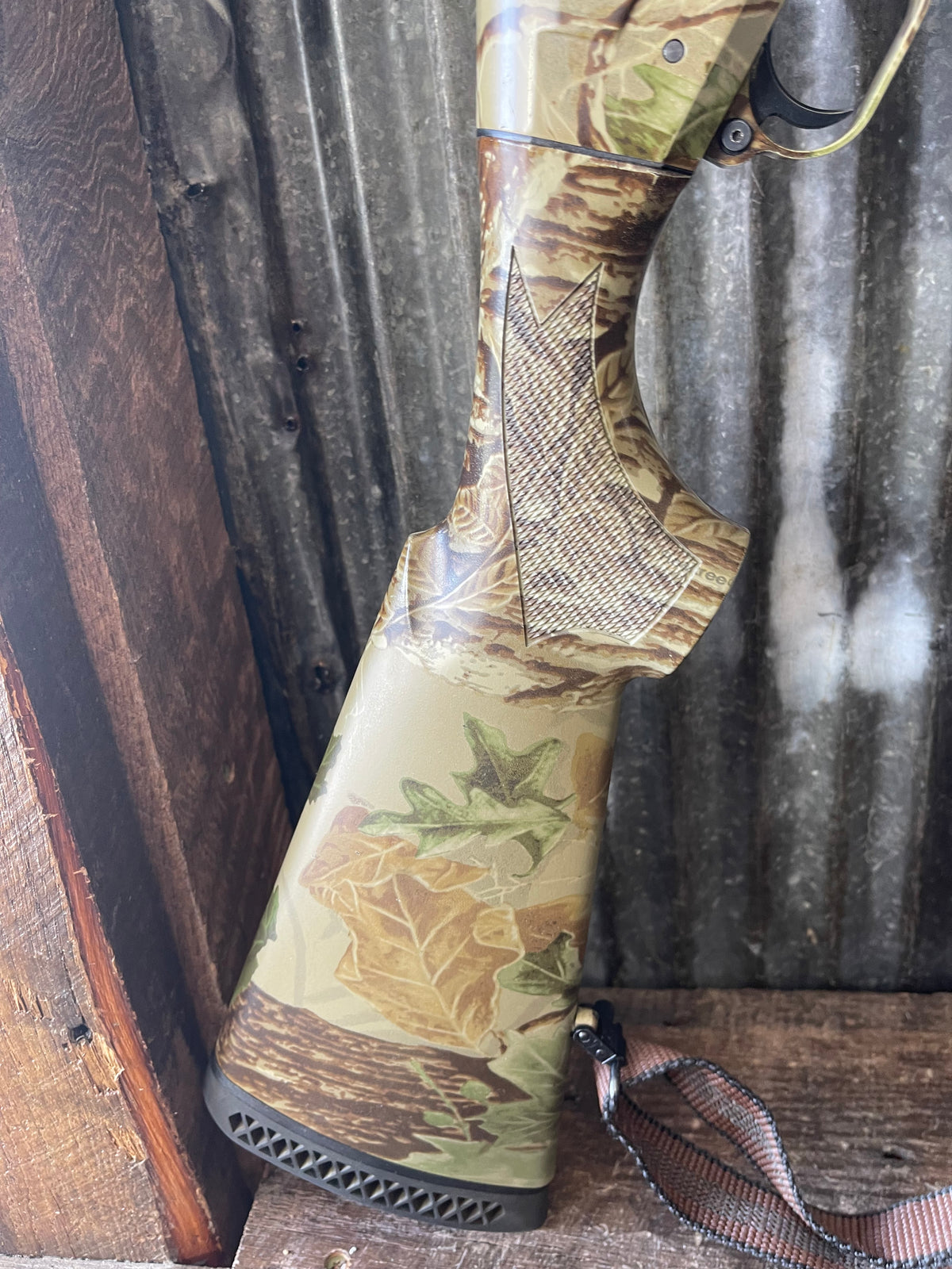 Benelli Super Black Eagle 12 Gauge 3.5” Realtree Camo Semi-Auto Shotgun