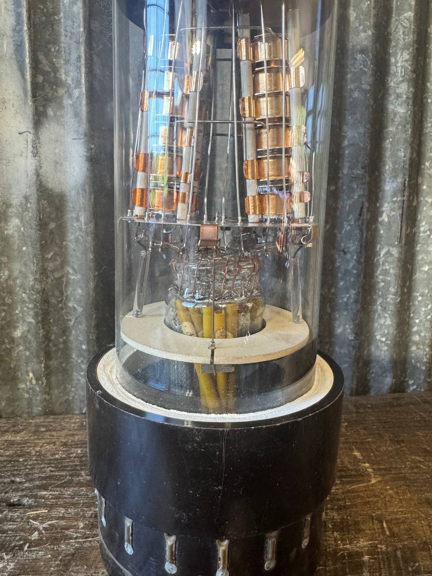 AEG HR2/100/15A High-Power Industrial/Military Transmitting Tube