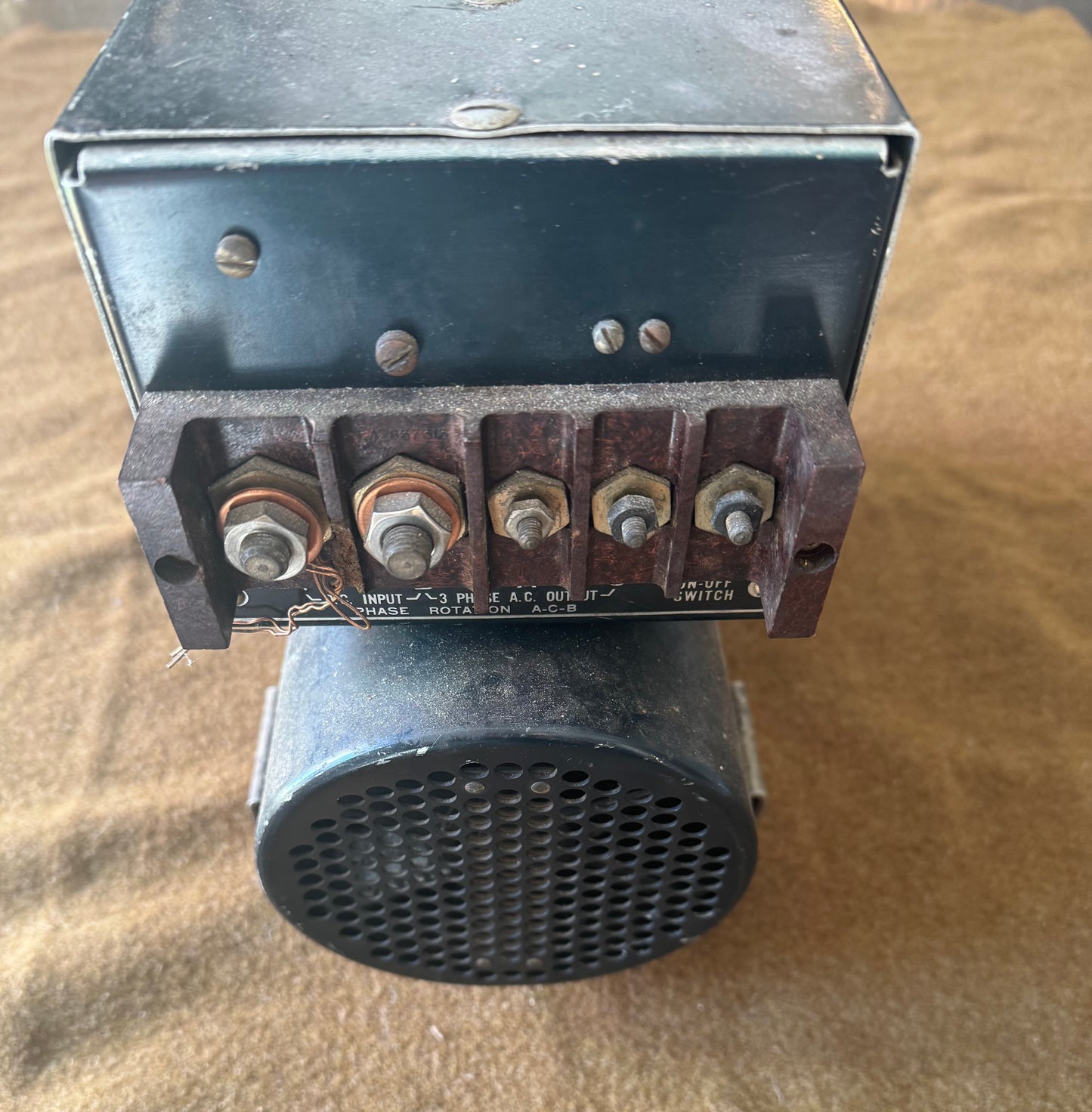 Bendix Aviation Eclipse-Pioneer Type 1518 Static Inverter 27.5V DC to 115V AC Aircraft Power Supply
