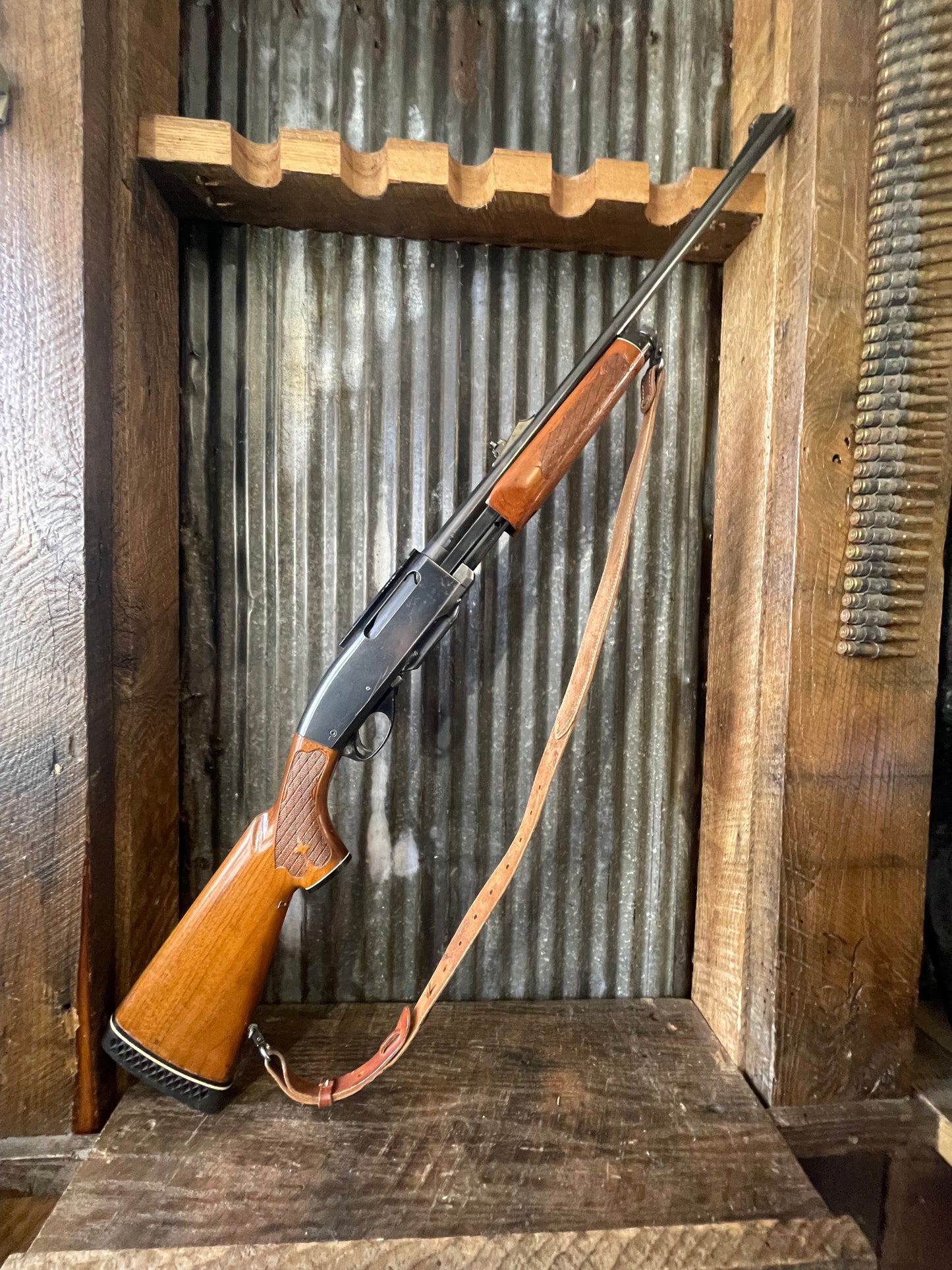 Remington Model 7600 BDL Pump Rifle – .270 Winchester – 1981 Production – Walnut Stock