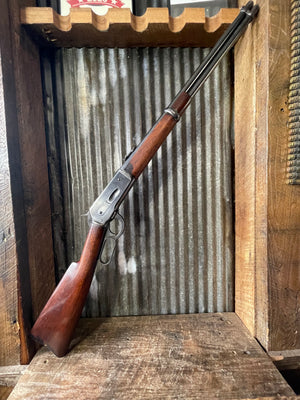 Winchester Model 1886 Saddle Ring Carbine .40-65 WCF – Cody Letter Confirmed + 10 Boxes PMC Ammo