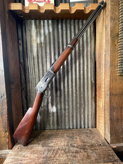 Winchester Model 1886 Saddle Ring Carbine .40-65 WCF – Cody Letter Confirmed + 10 Boxes PMC Ammo