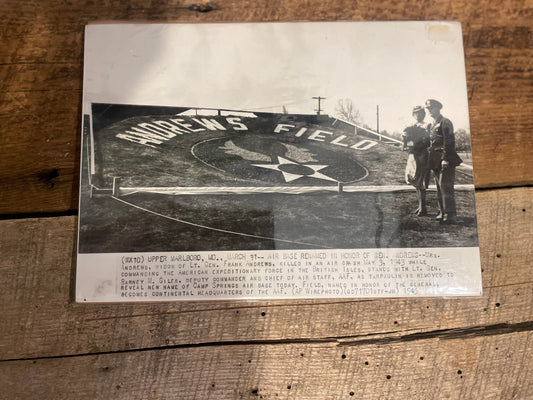 WWII Original Associated Press Photo 8x11