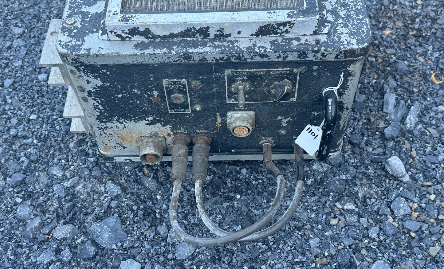 WWII U.S. Navy AN/APS-20 Airborne Search Radar Receiver Unit R-142B/APS-20