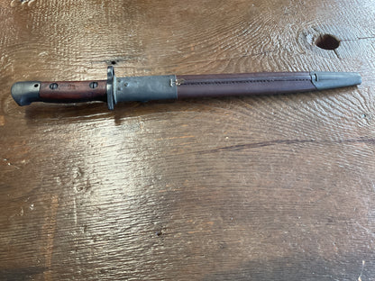 Original WWII Australian M1943 makers marked Bengal&Northwest Railways Bayonet & Orange Arsenal Scabbard