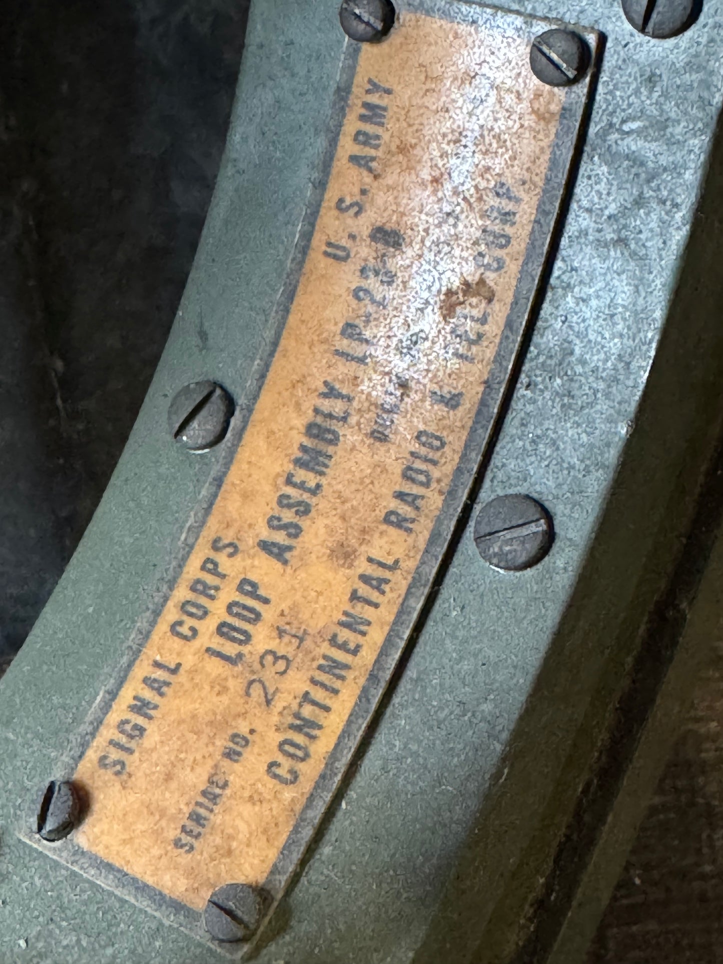 WWII U.S. Army Signal Corps Loop Antenna Assembly – LP-29 / Radio Direction Finding Unit