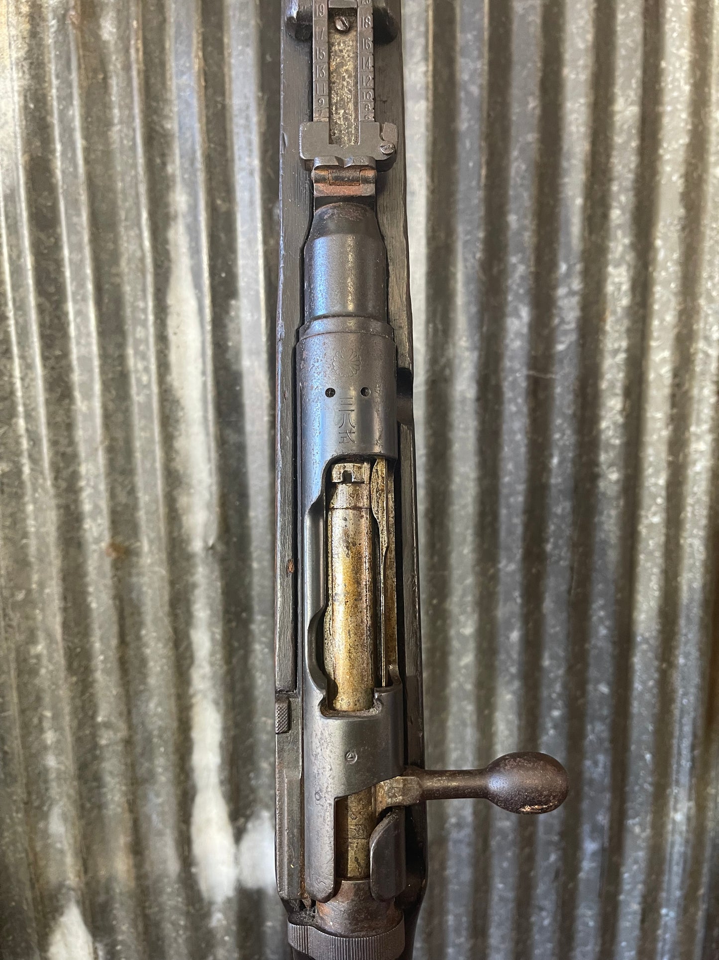 Japanese Arisaka Type 38 Rifle – 6.5x50mm – Intact Imperial Mum
