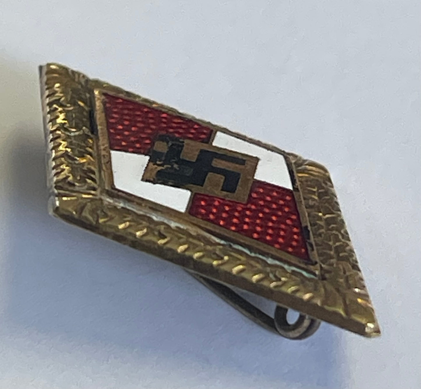 Golden Hitler Youth Honor Badge with Oak Leaves – Gold-Tested 14K/585 – Numbered 261
