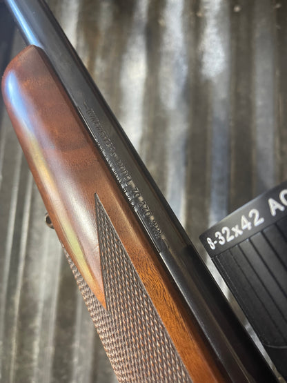 Winchester Model 70 Classic Sporter Left-Hand – .270 Winchester – Barska 8-32x40 Scope