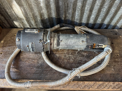 WWII U.S. Navy ID-15/APA-1 Radar Indicator Display Unit